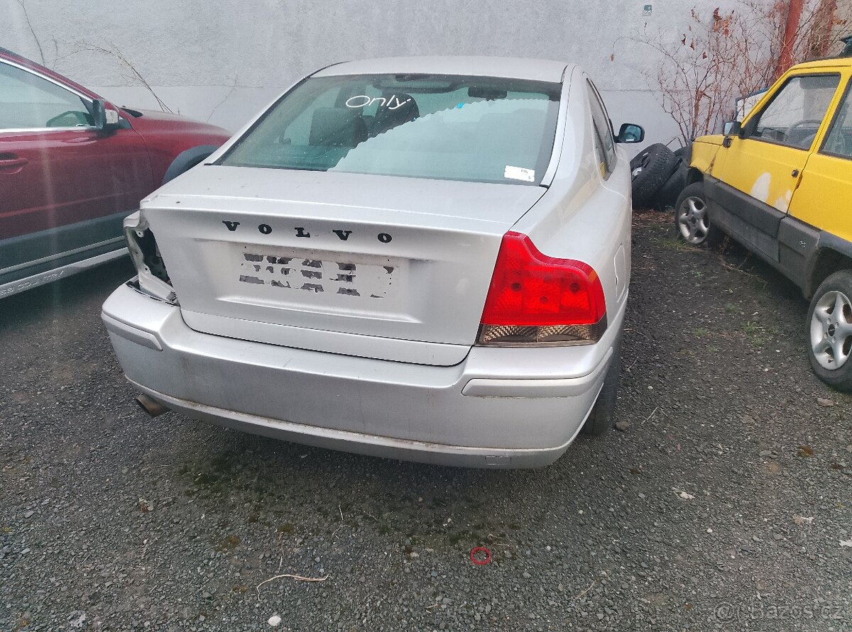 Prodám náhradní díly Volvo S60 D5 136kw - 2