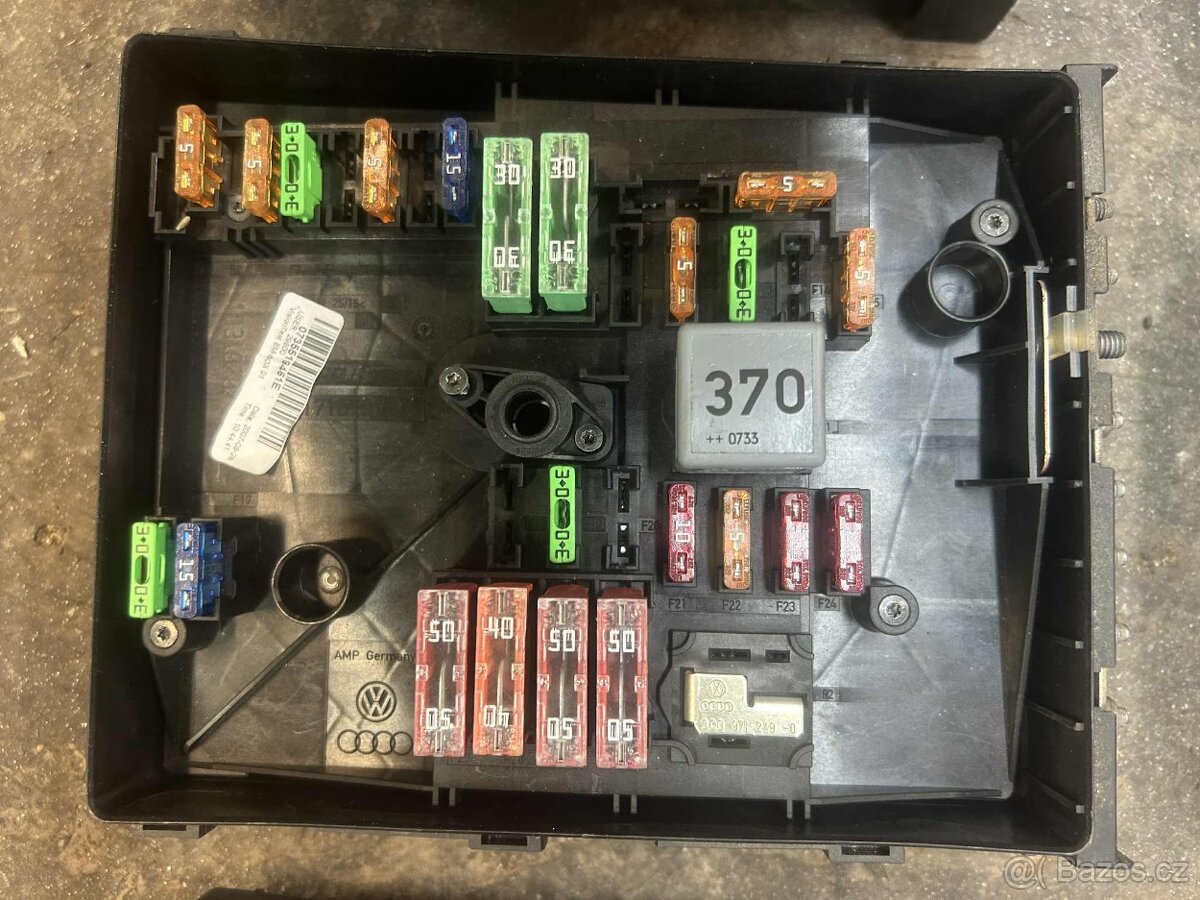 Pojistkový blok - 2