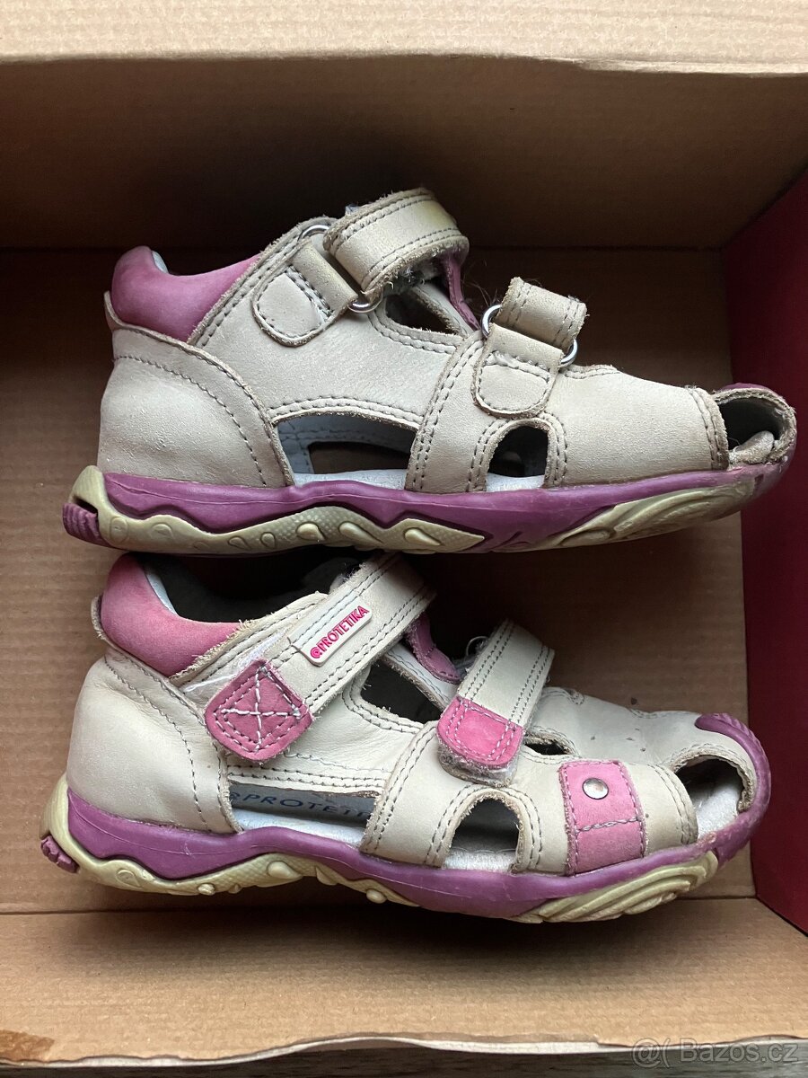 Dívčí sandále PROTETIKA, vel. 25 - 2