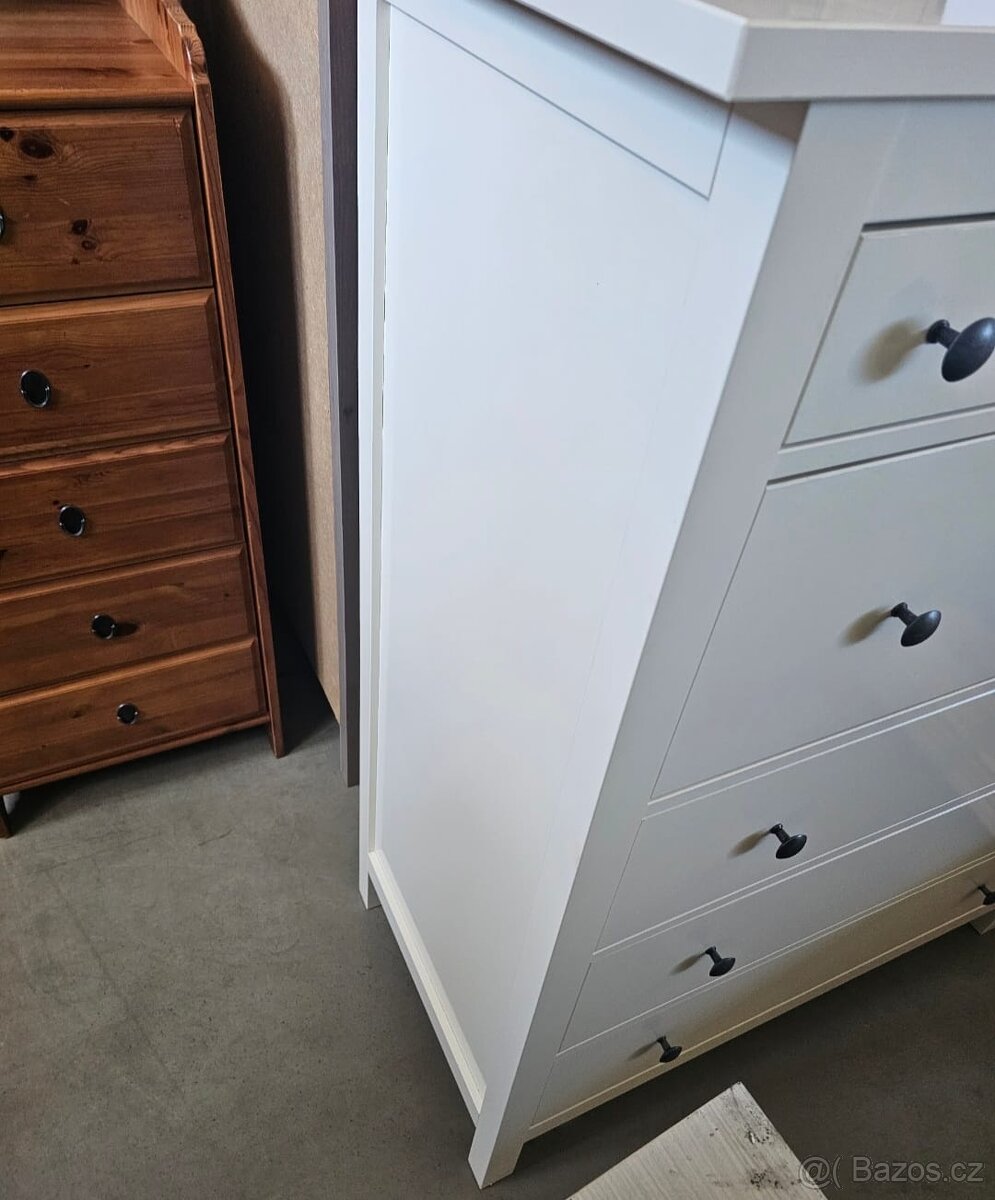Komoda Ikea Hemnes v lesku - 2