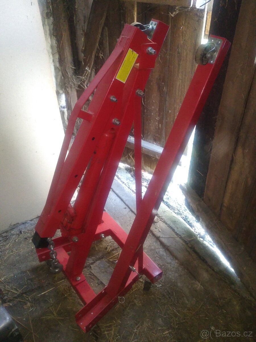 Źirafa na motory - 2