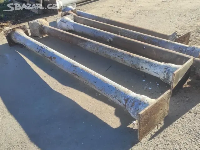 Staré železné sloupy, železný sloup, 36 ks - 2