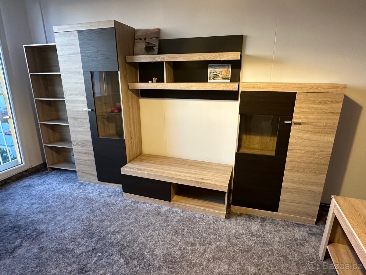 Prodám obývací stěnu - 2