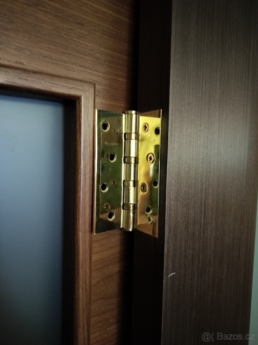 Dveře Lixner Ořech s matným sklem 80 cm - 2