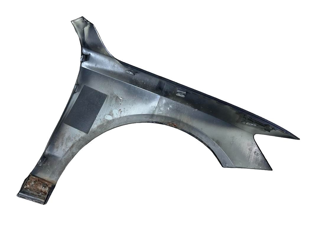 Levý blatník šedá metalíza LZ7L Audi Q5 8R S-Line r.v. 2010 - 2