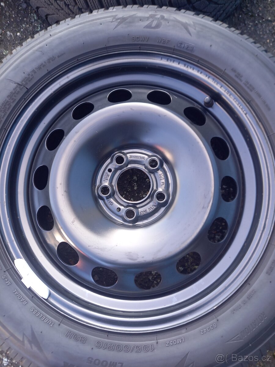 NOVÁ zimní sada Š.Kamiq/Scala+ 195/60R16 Bridgestone. - 2