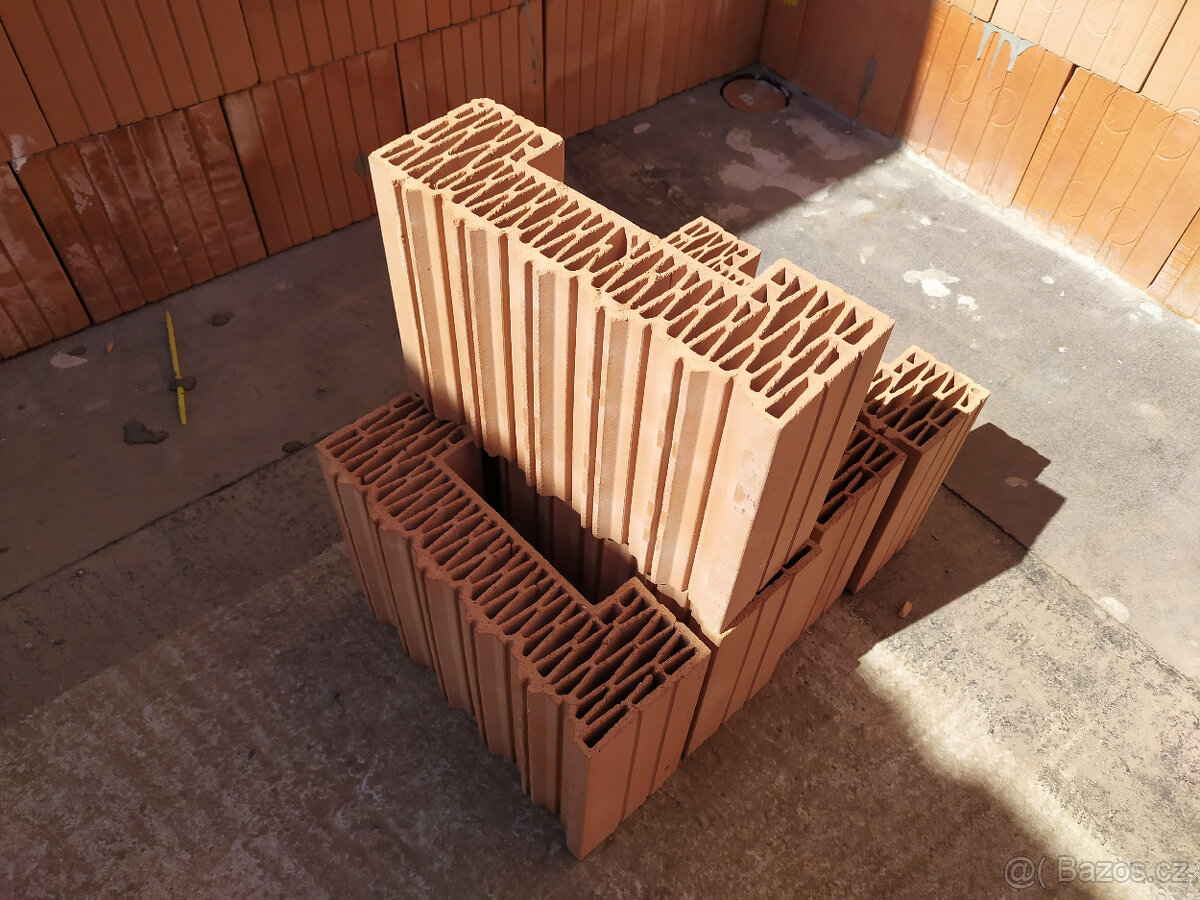 Cihly Porotherm 38 EKO+ Profi 1/2 K P8 - 18ks - 2