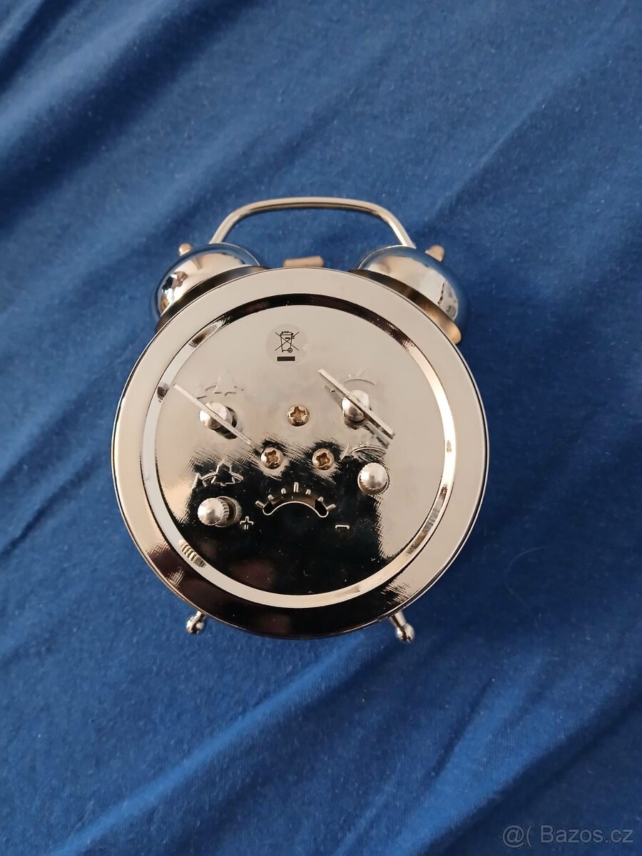 Budík, pěkný stav, funkční - 2