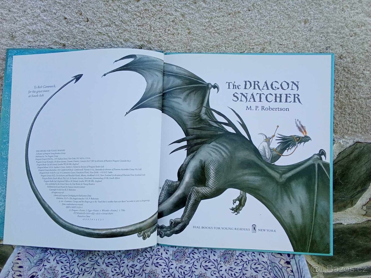 Kniha The Dragon Snatcher - M.P. Robertson - 2