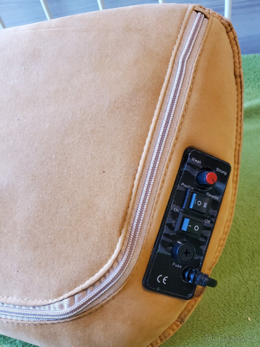 Masážní přístroj na krk a záda - 2