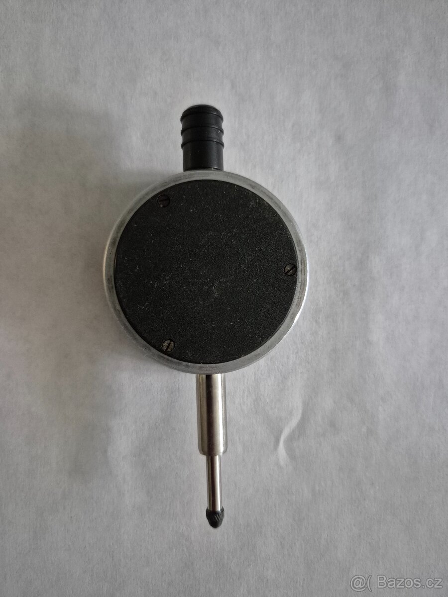 Číselníkový úchylkoměr - 2