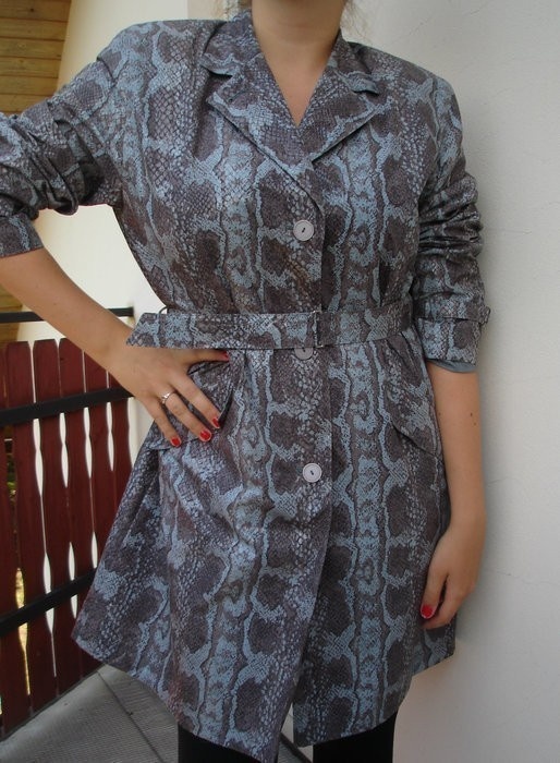 dámský jarní kabátek v.42-44 - 2