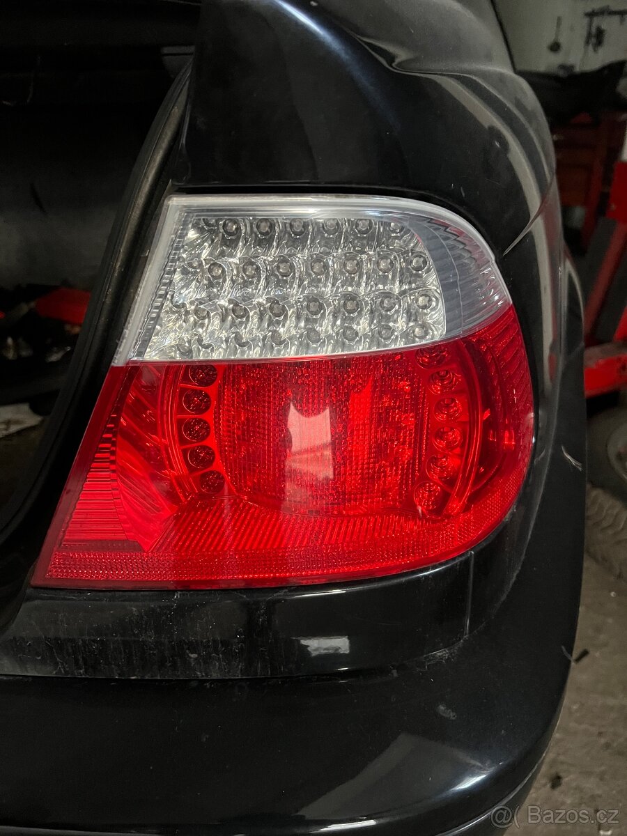Bmw e46 coupe zadní světla M3 - 2