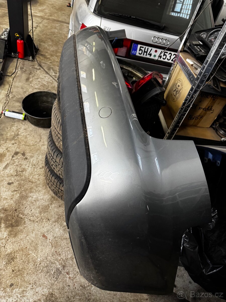 Zadní nárazník Audi A4 B8 kombi - 2