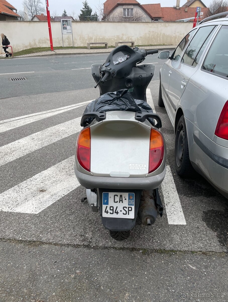 Dily Honda Pantheon 125cc 2t. - 2