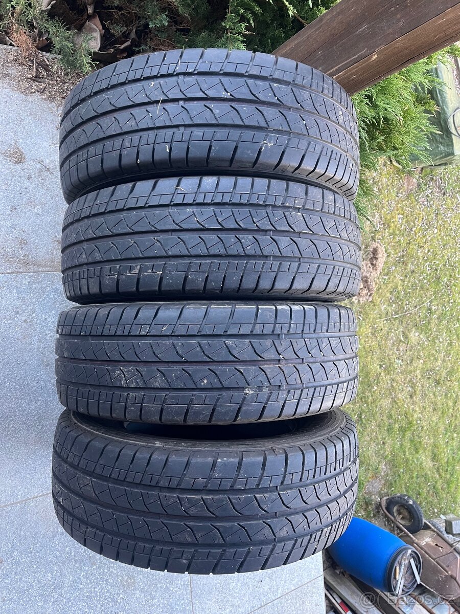 Pneumatiky 235/65 R16C - 2