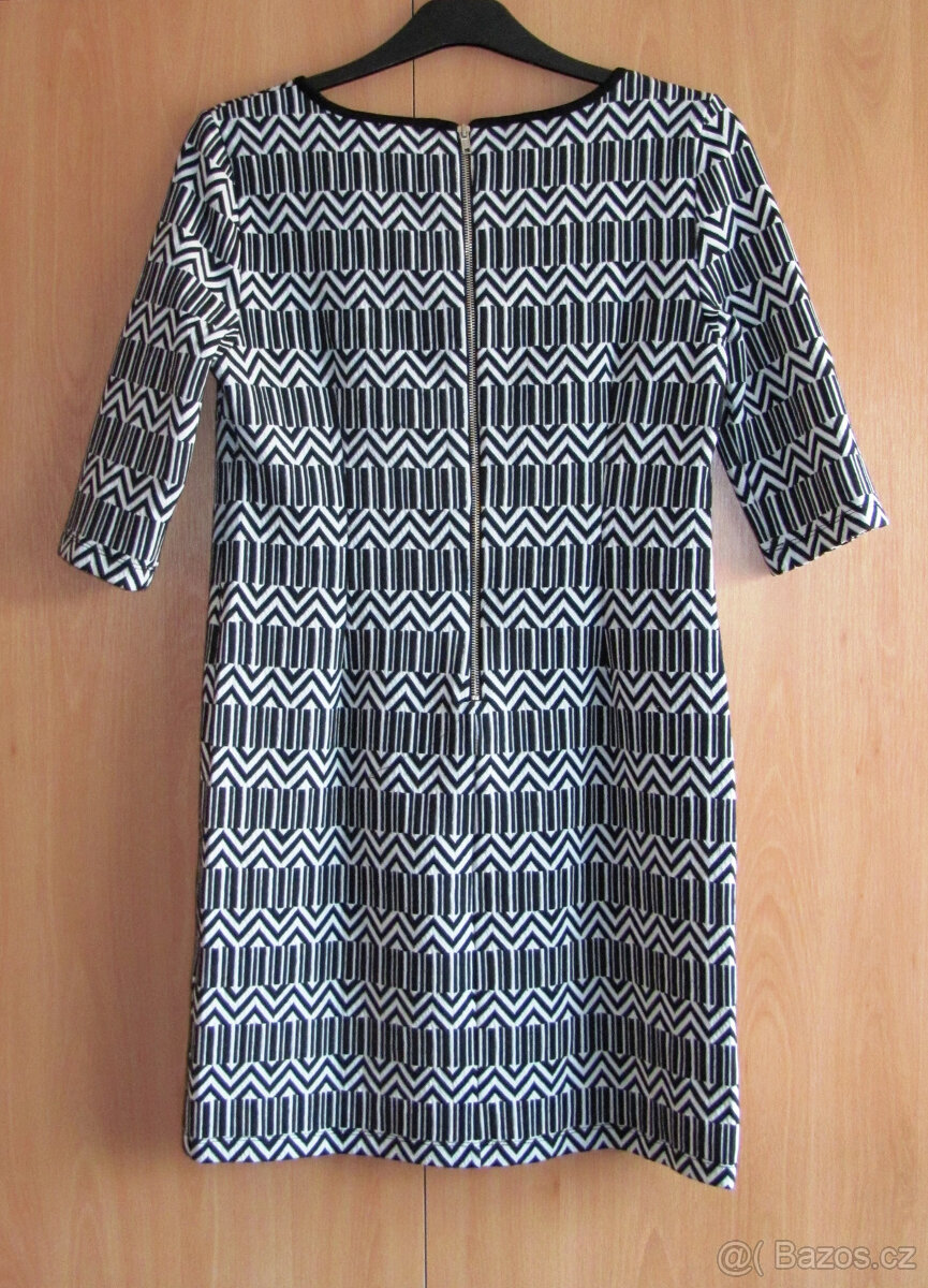 Černobílé šaty - 2