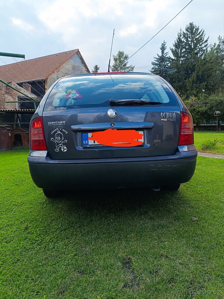 Škoda Octavia - 2