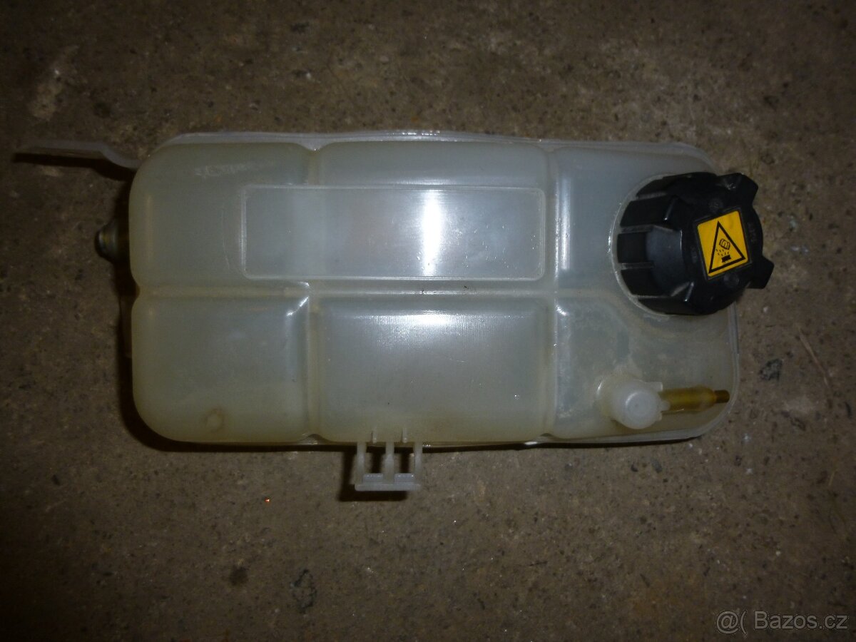 Nádržku na vodu - 2