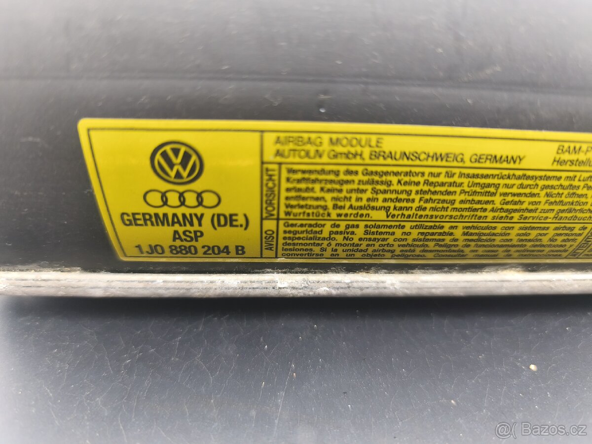 VW Golf IV Airbag spolujezdce - 2