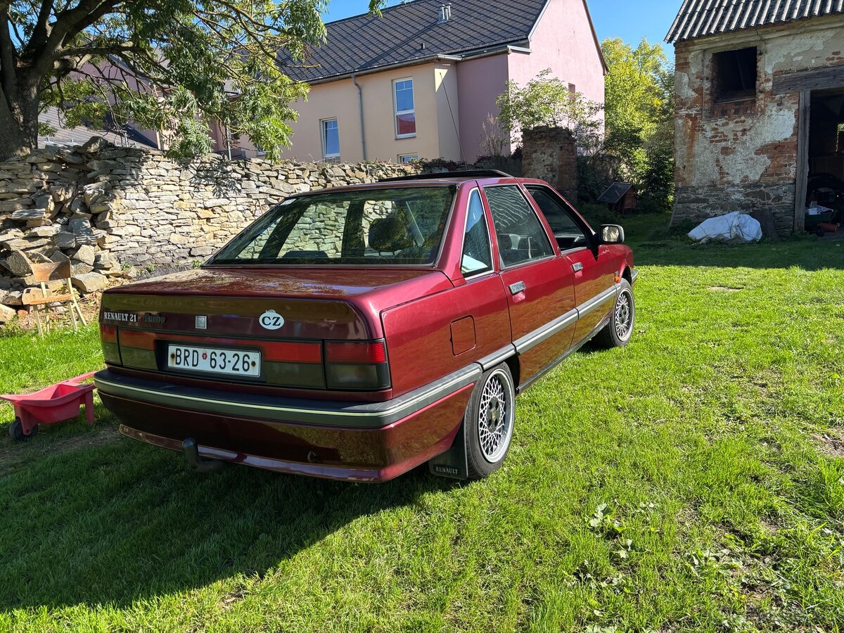 Renault r21 2.1TD 65kw - 2