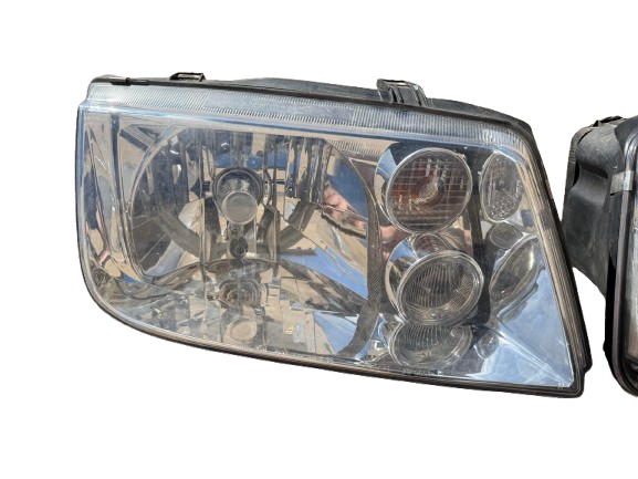 Přední světla VW Bora - 2