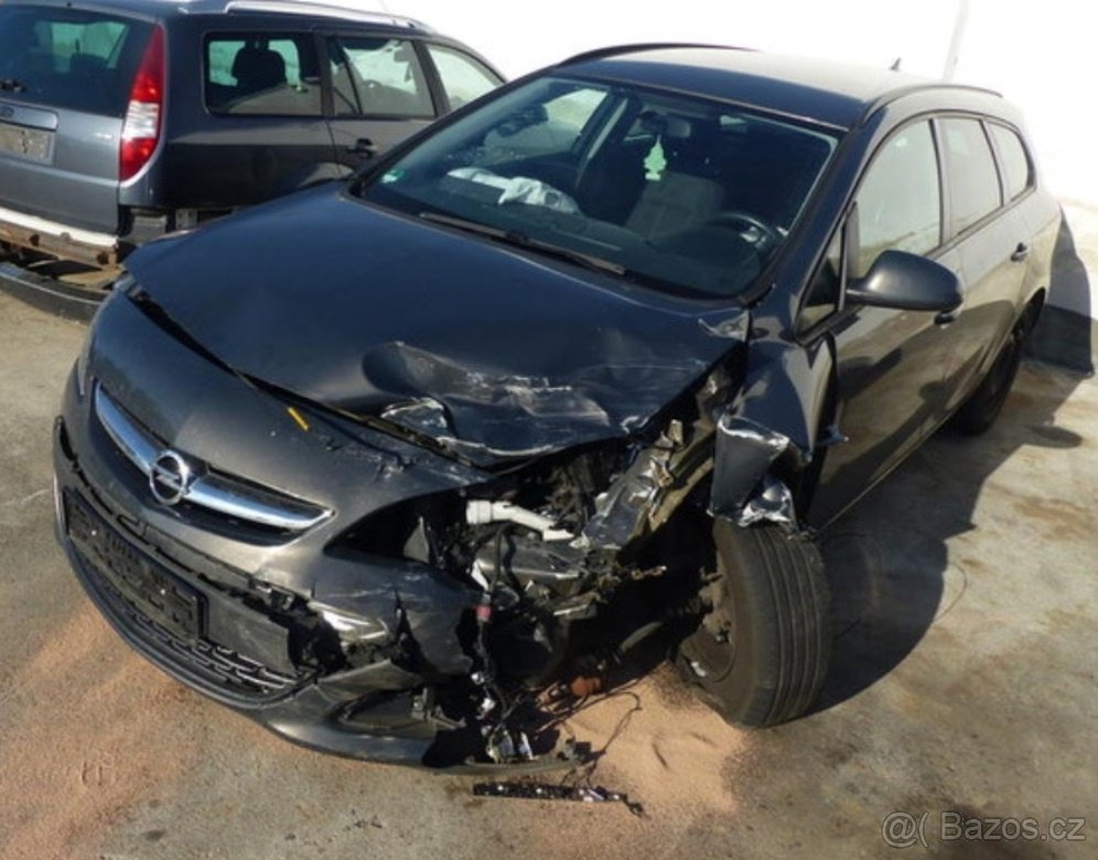 Opel Astra J náhradní díly - 2