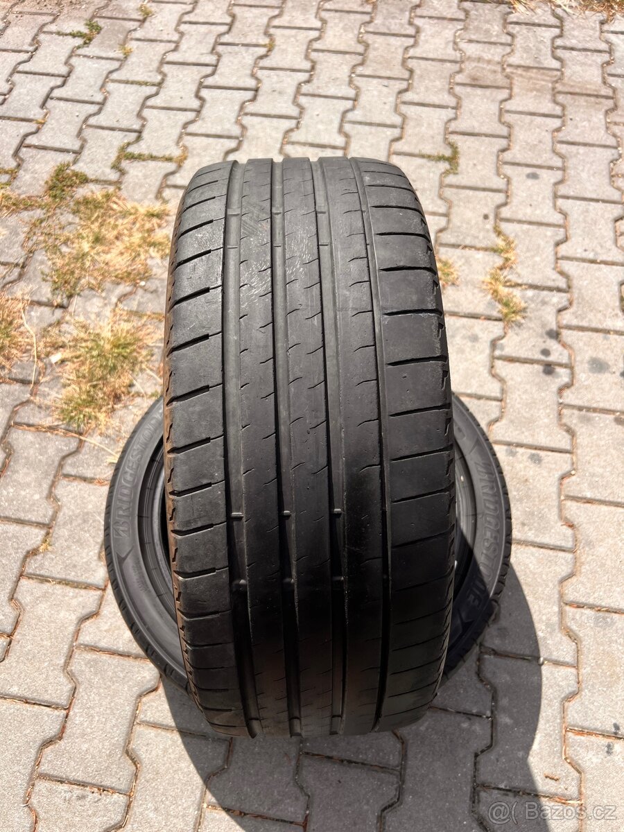 Letní pneu Bridgestone 225/45/18 - 2