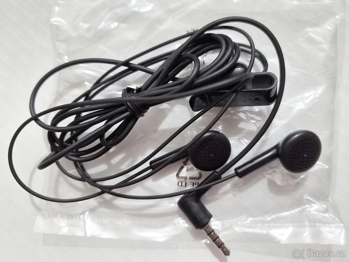 Černá sluchátka Nokia WH-102 Headset 3.5 jack - 2
