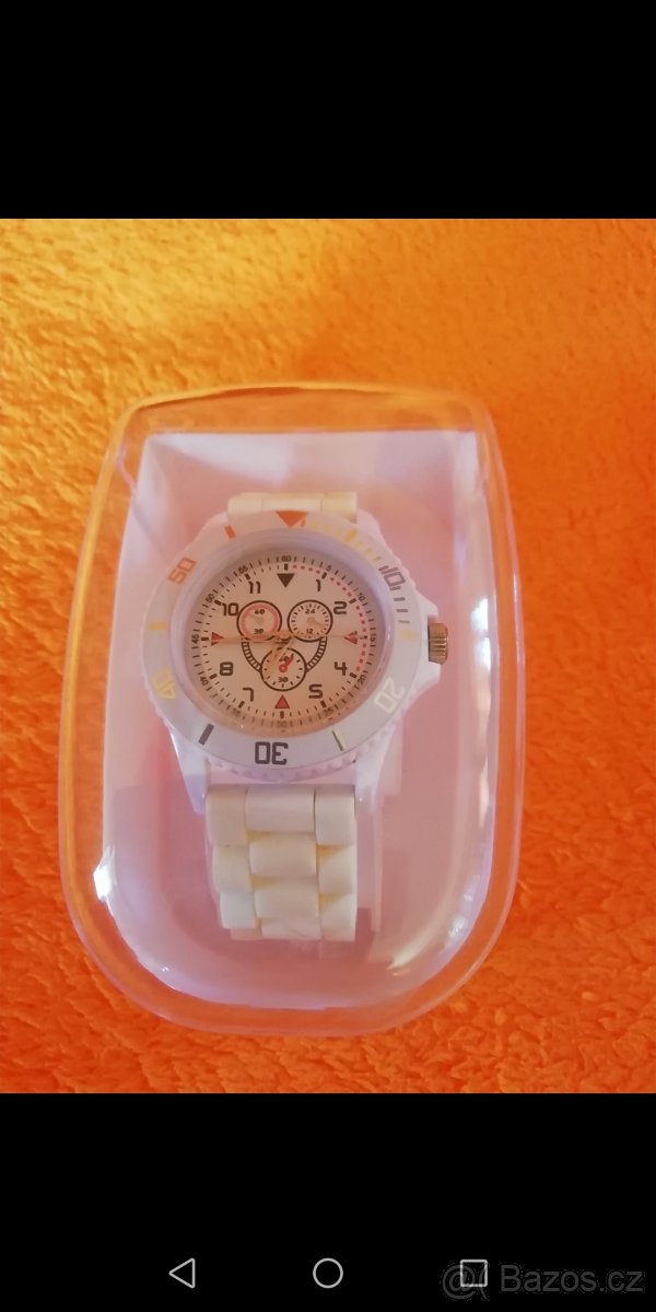 Dámské hodinky bílé. - 2