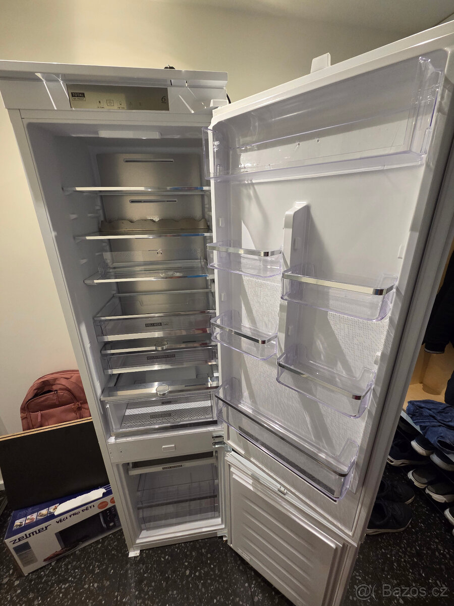 Chladnička s mrazničkou Whirlpool WHC20 T593 bílá - 2