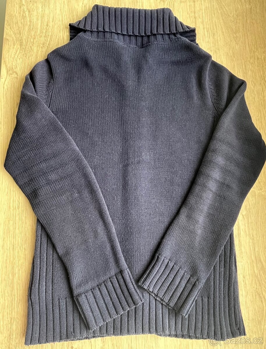 Tmavě modrý svetr na zip - 2