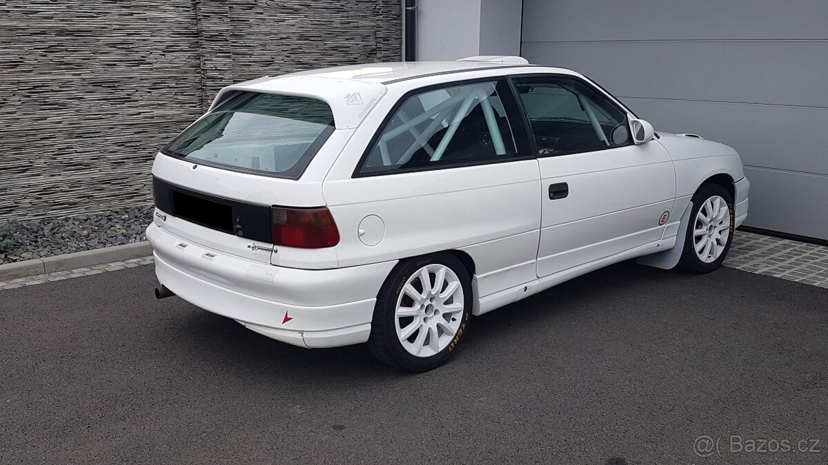Opel Astra 2.0 GSi 16V prodej/pronájem/výměna - 2