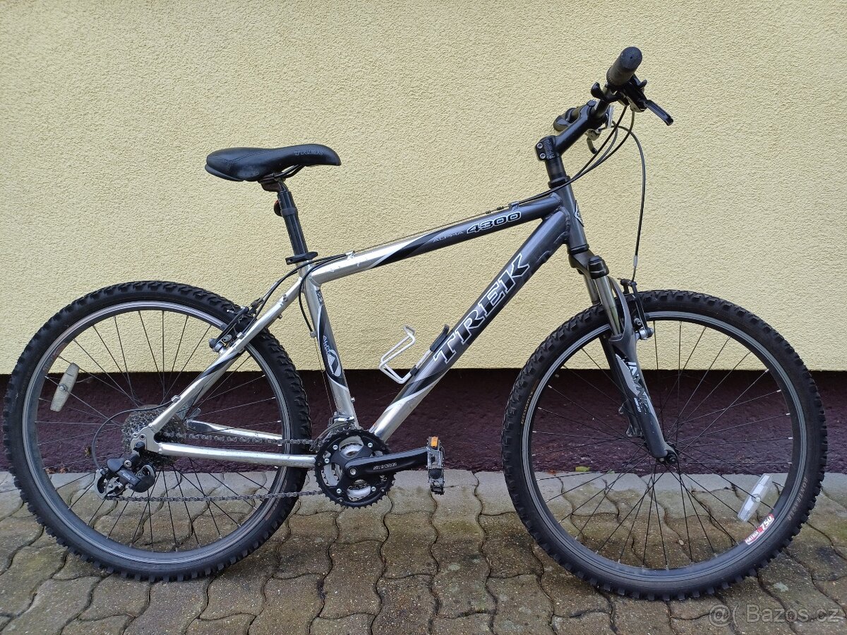 Horské kolo Trek - 2