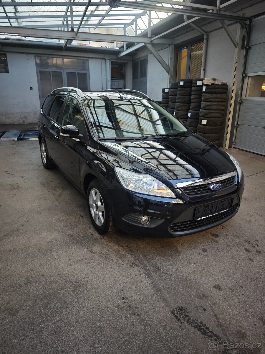 Ford Focus 1.6 combi viva - 2