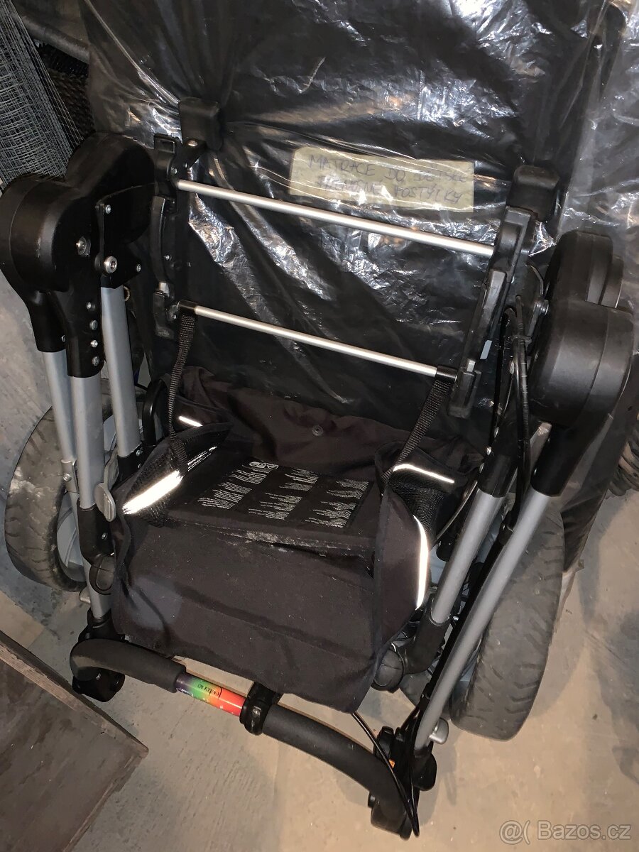 Dětský kočárek Teutonia BeYou, dvojkombinace, plně funkční - 2