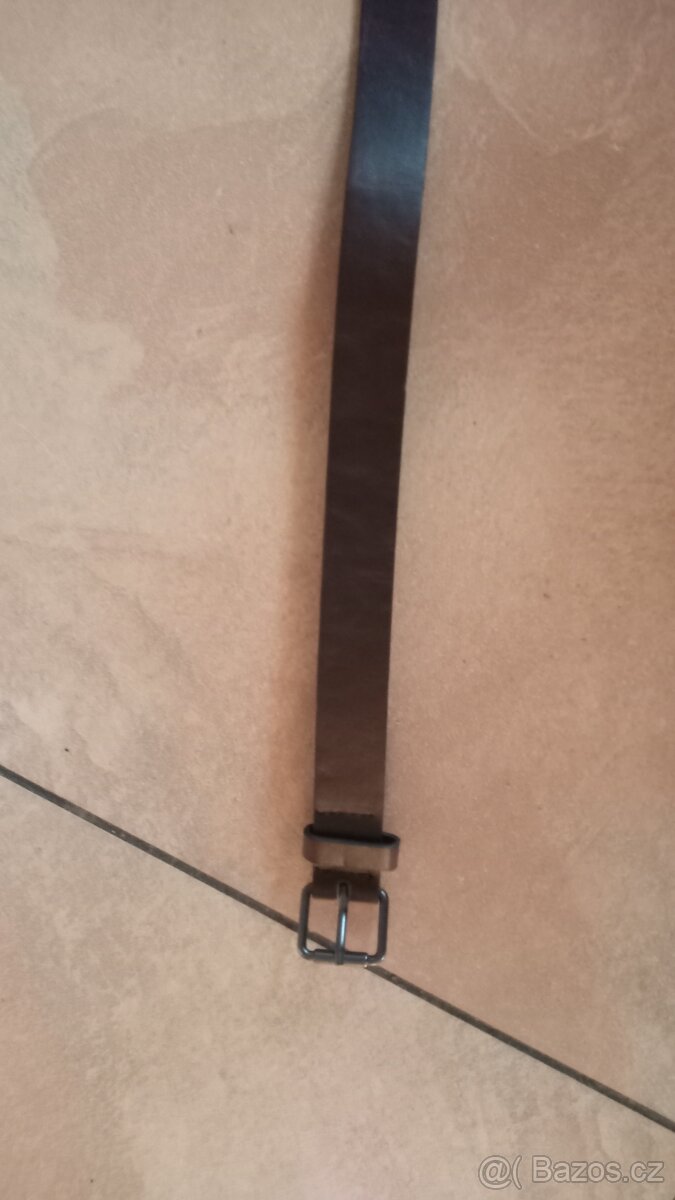 Elegantní úzký dámský pásek - 2