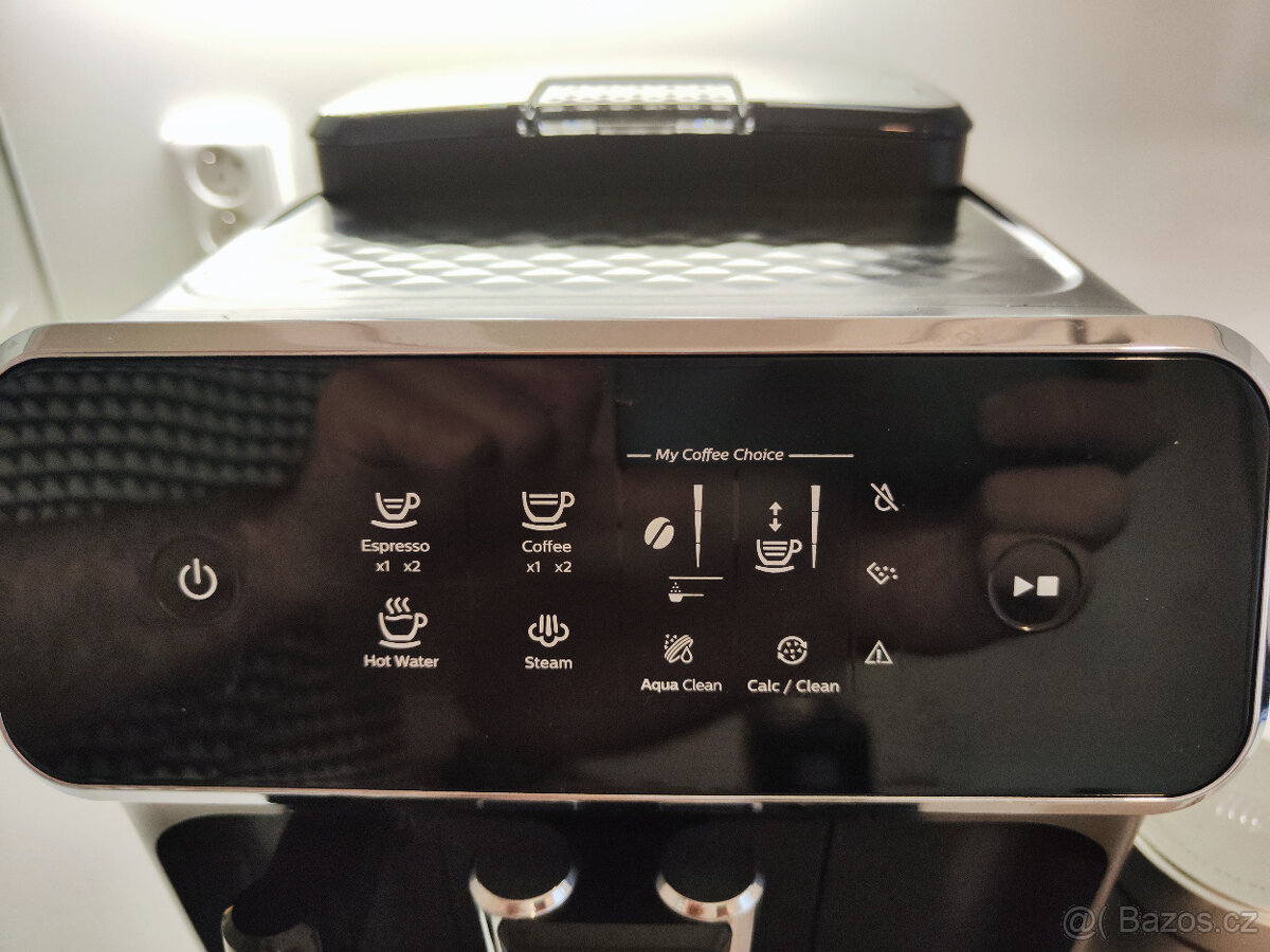 Automatický espresso kávovar Philips 1200 Lattego - 2