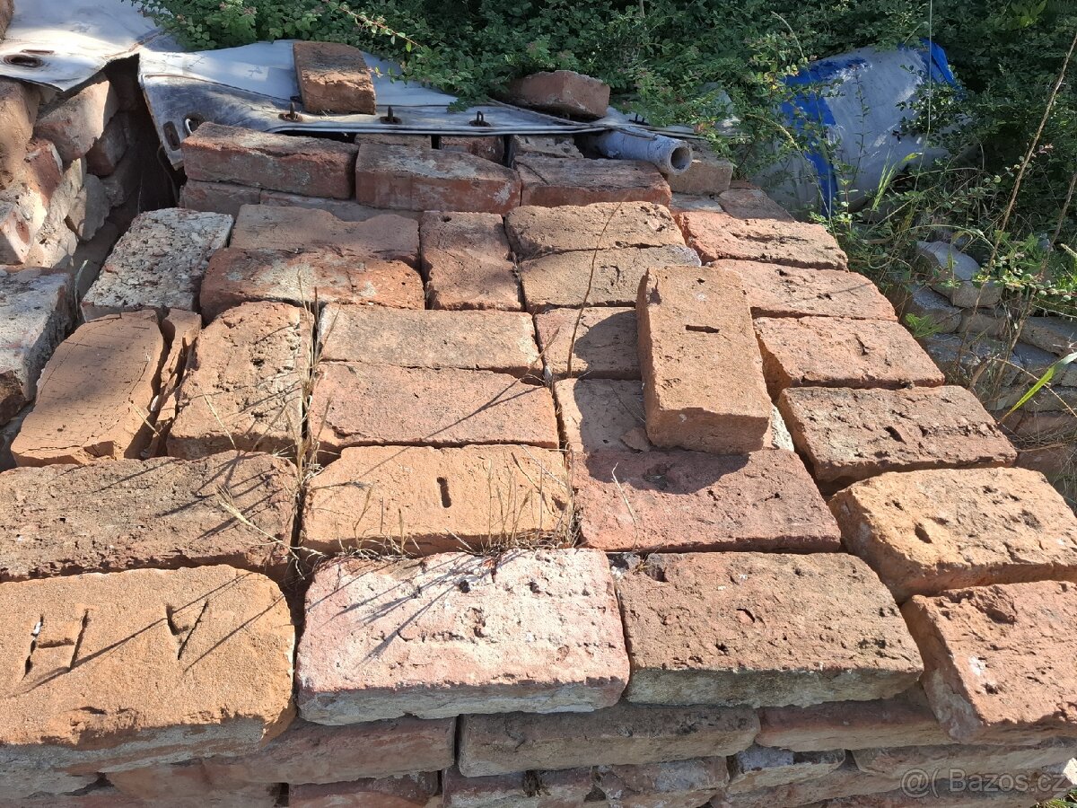 Staré pálené cihly - 2