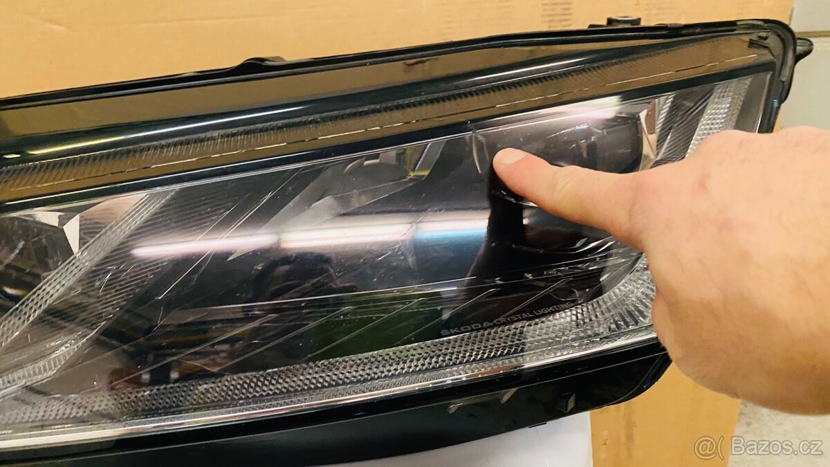 Levé přední světlo Škoda Octavia 4 - 2