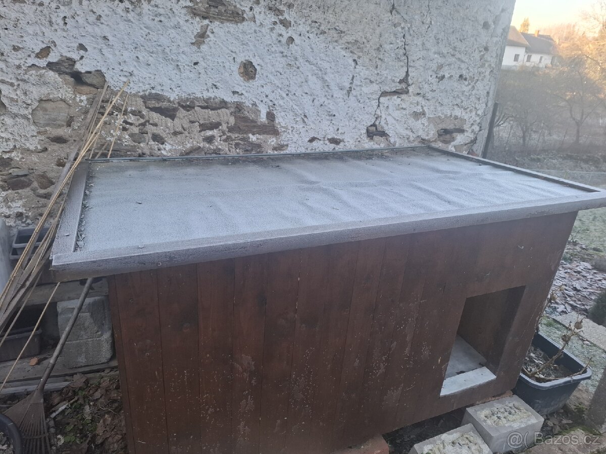 Zateplená psí bouda - 2