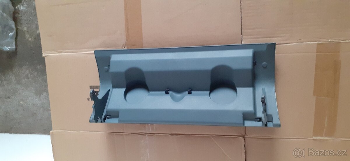 Víko schránky Fabia 1 (Anglie) - 2