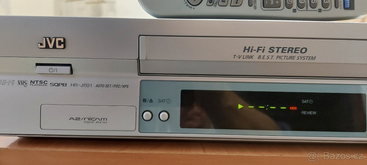 VIDEOREKORDÉR JVC HR-691EU - 2