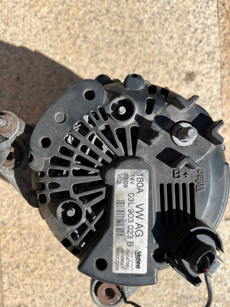 Alternátor VW Škoda Seat TDi 180 Ah 03L903023B - 2