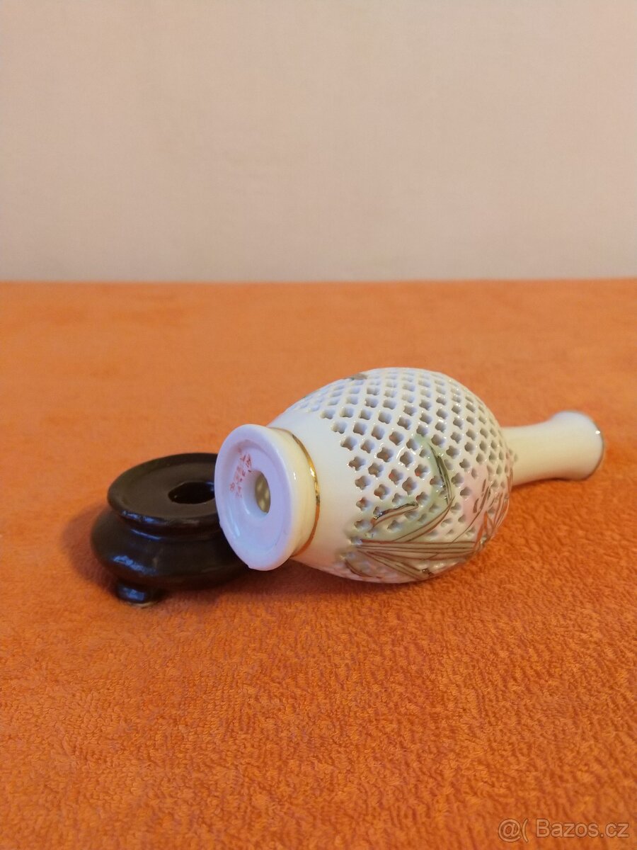 Čínská děravá váza - 2