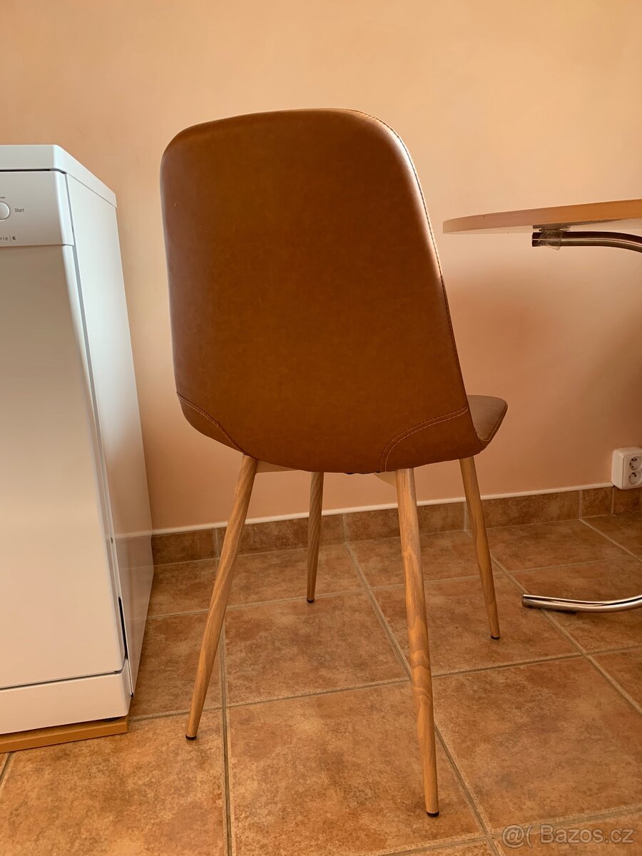 SLEVA Koženkové židle - 2