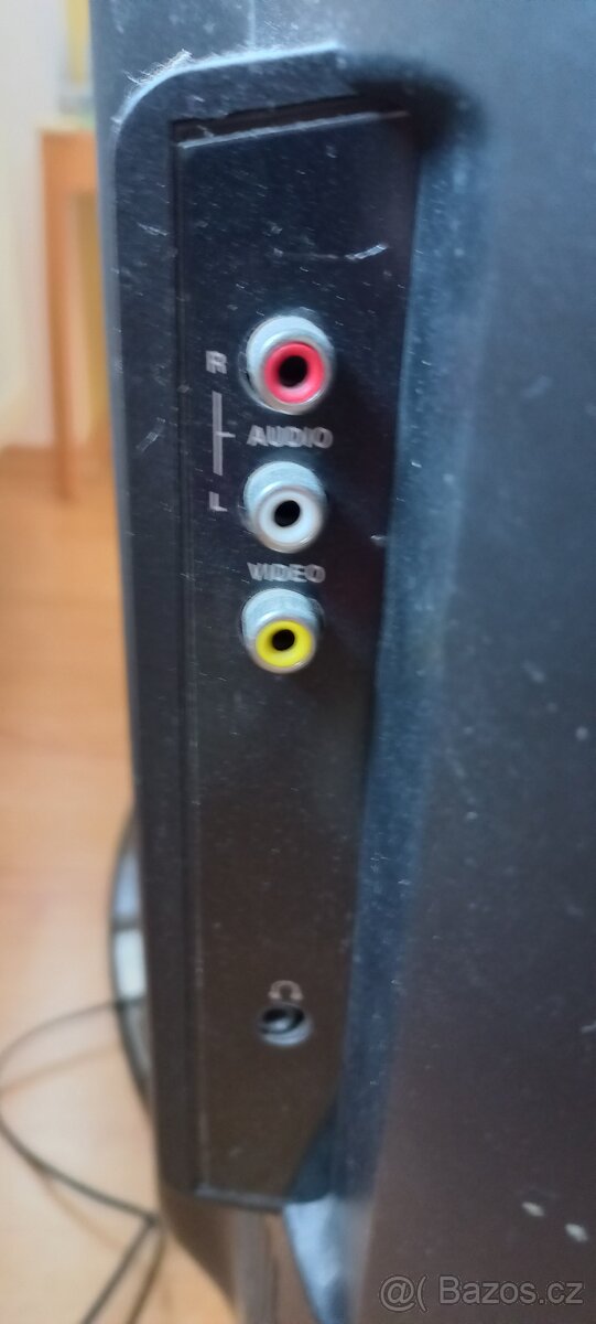 TV Thompson 42" + settop box - 2