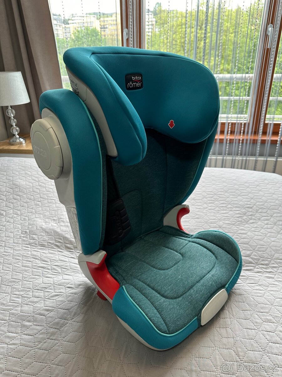 Autosedačka Britax Römer Kidfix 15-36 kg. - 2