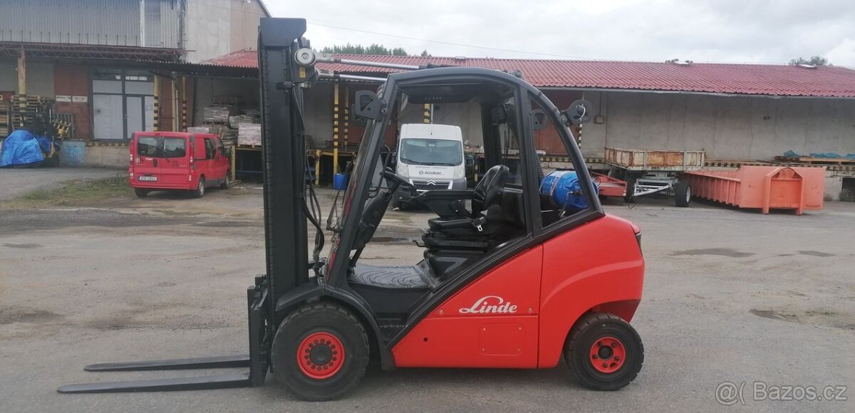 LINDE H35T boční posuv SLEVA - 2