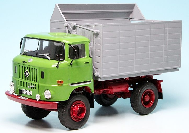 IFA W50 AGRO MĚŘÍTKO 1:32 - 2